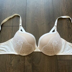 Maidenform bra